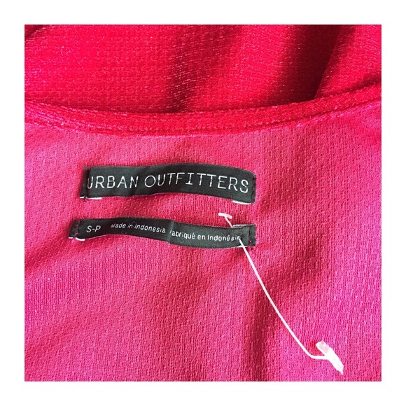 UO Bree Velvet V-Neck Long Sleeve Top - Picture 6 of 8